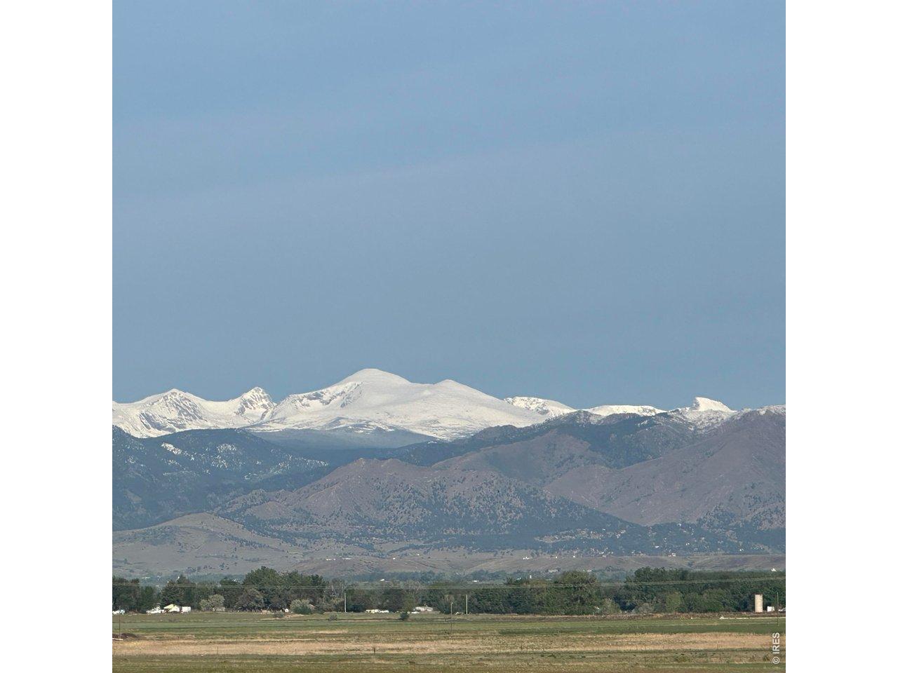 Image 2: Best view of Longmont, Colorado's front range!