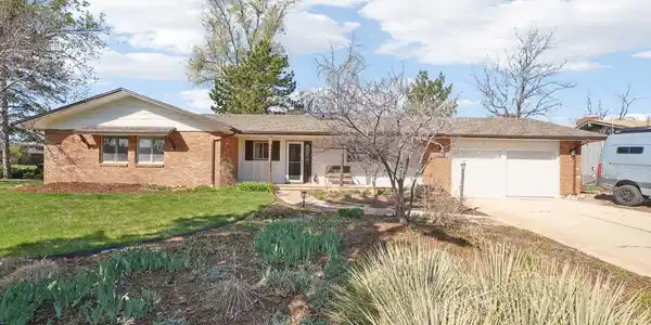 803 Laurel