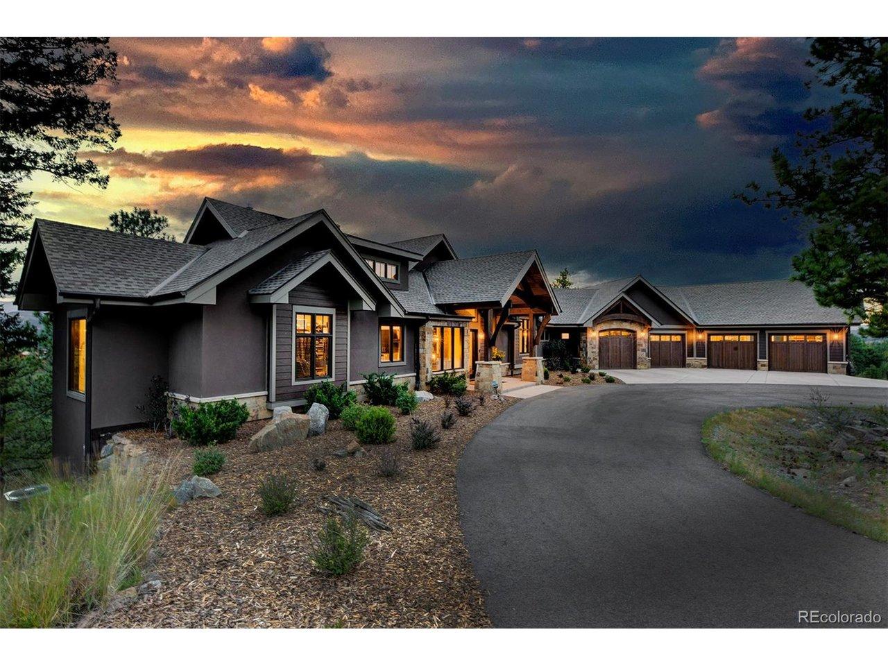 Image 4: Walk into a custom design gently lived in with all the details and finishes thoughtfully selected and meticulously presented Image 4: Walk into a custom design gently lived in with all the details and finishes thoughtfully selected and meticulously presented
