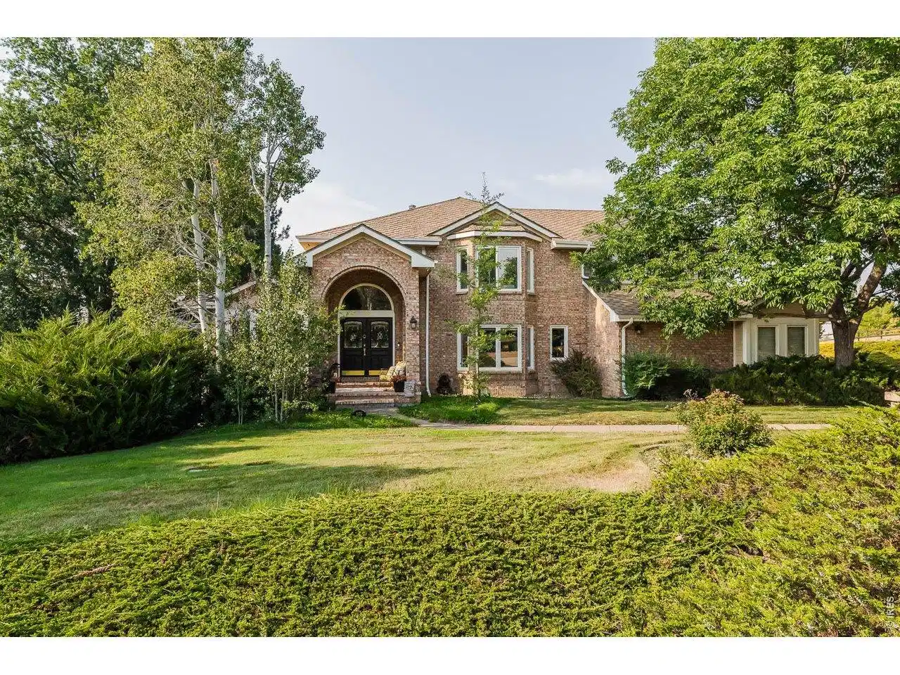 Image 1: Welcome to 8589 Skyland Drive in Niwot Image 1: Welcome to 8589 Skyland Drive in Niwot