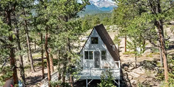 Image 2: Your cabin in the woods... Image 2: Your cabin in the woods...