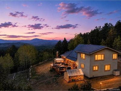 1052 Crown Point Cir