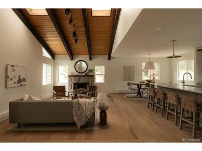 8226 S Centaur Dr