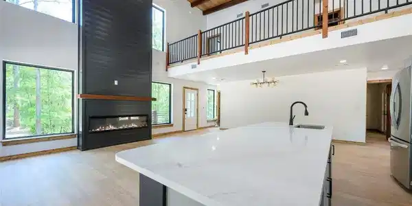 Image 2: Similar Model Home Built by Same Builder