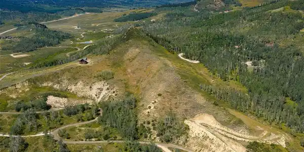 Image 3: Aerial Image 3: Aerial