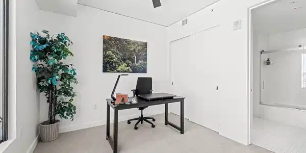 Image 4: 2nd Bedroom/Office with ceiling fan and wall mounted TV with Sonos sound bar Image 4: 2nd Bedroom/Office with ceiling fan and wall mounted TV with Sonos sound bar