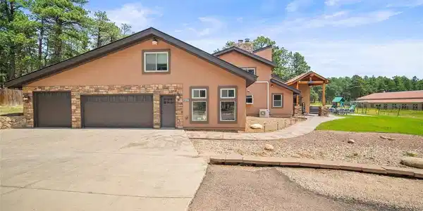 4225 Walker Vista Hts