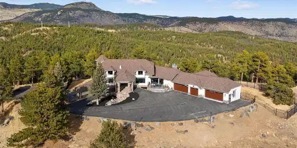 Image 4: Set on 20 acres-one of the largest parcels in the sought-after Soda Creek neighborhood-the home is perfectly positioned at the crest of the land to maximize privacy and scenery Image 4: Set on 20 acres-one of the largest parcels in the sought-after Soda Creek neighborhood-the home is perfectly positioned at the crest of the land to maximize privacy and scenery