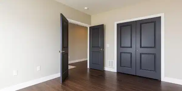 Image 4 Image 4