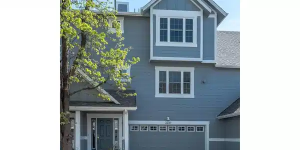 2237 Watersong Cir