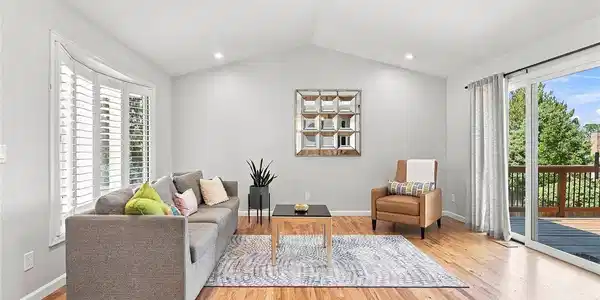 Image 2: Living room Image 2: Living room