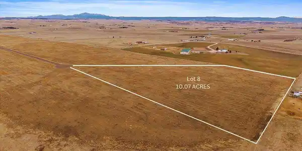 Image 2: Lot 8 is at the end of a cul de sac with tremendous privacy and mountain views