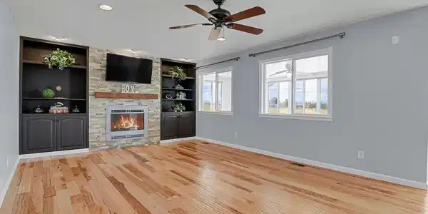 Image 4: Family room Image 4: Family room