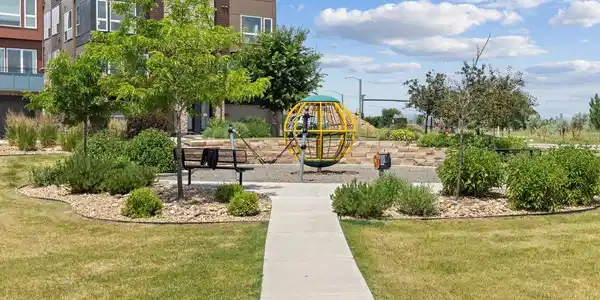 Image 4: Park Image 4: Park