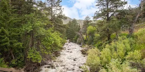 Image 2: Boulder Creek Front