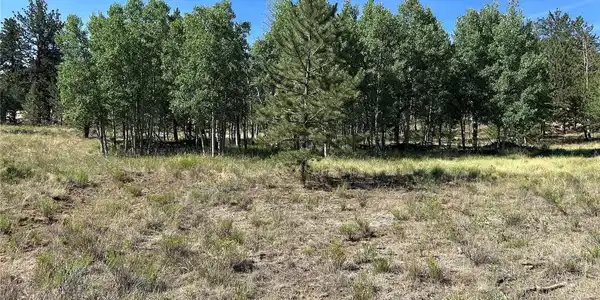 Image 3: Bring Your RV for the Summer