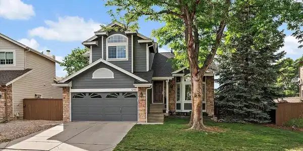 1290 Ascot Ave