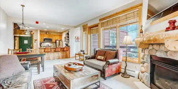 164 Copper Cir
