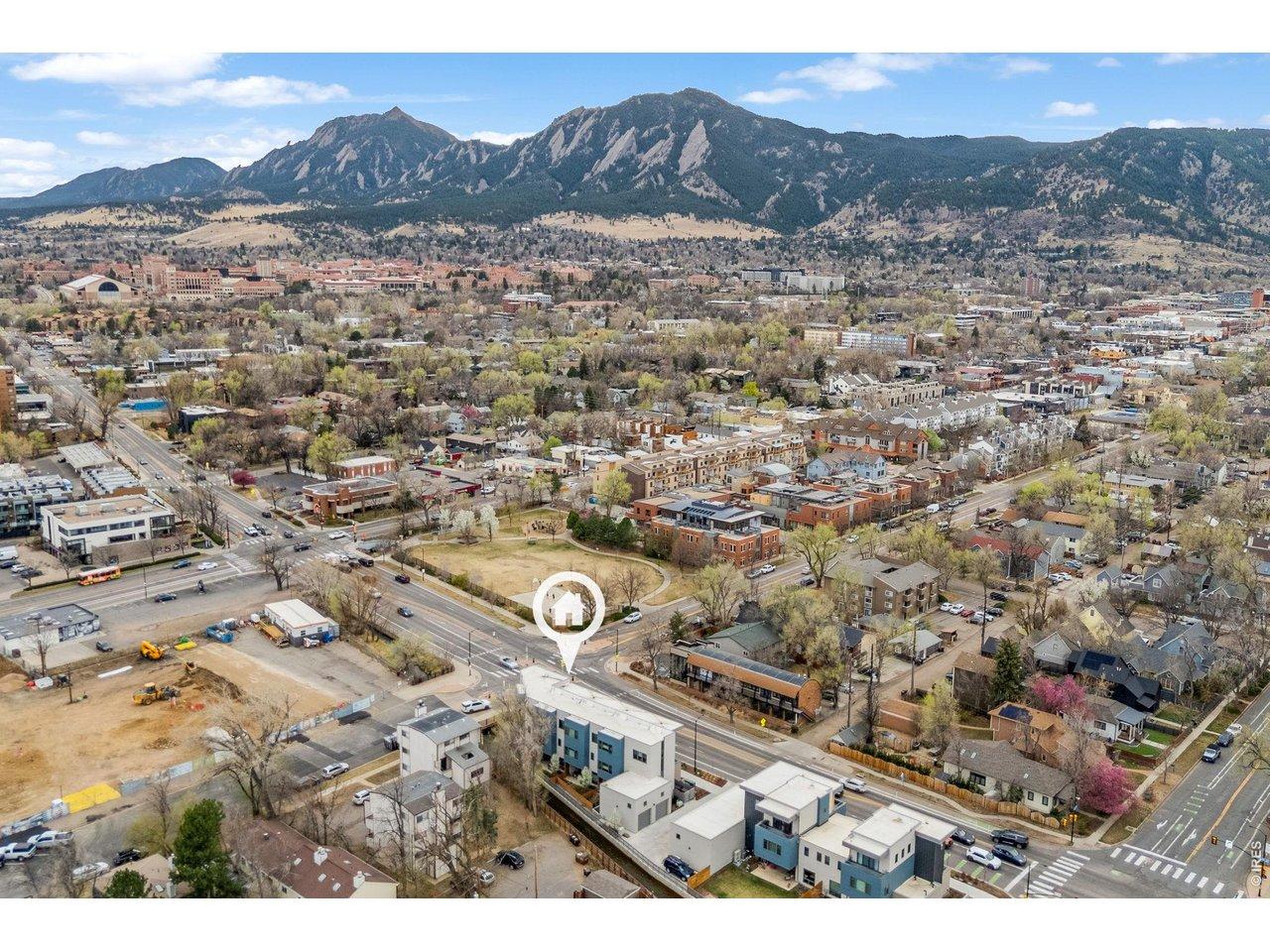 Image 3: Incredible, central location Image 3: Incredible, central location