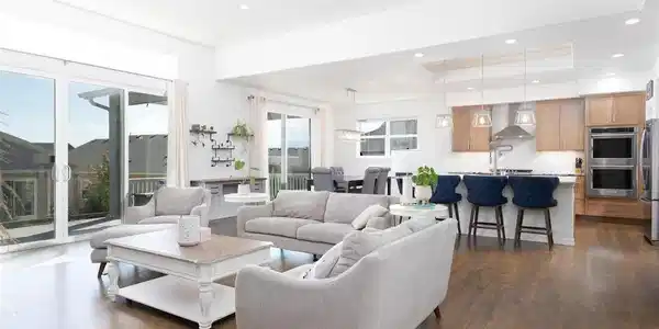 Image 4: Great Room Image 4: Great Room
