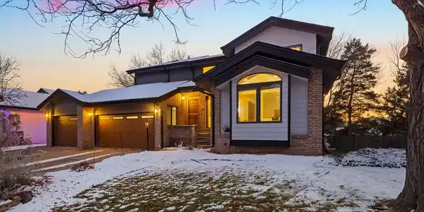 2988 Kiowa Dr