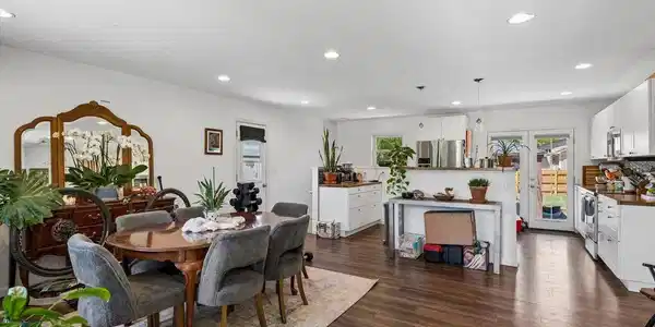 Image 2: Main house Living Room view into Kitchen Image 2: Main house Living Room view into Kitchen