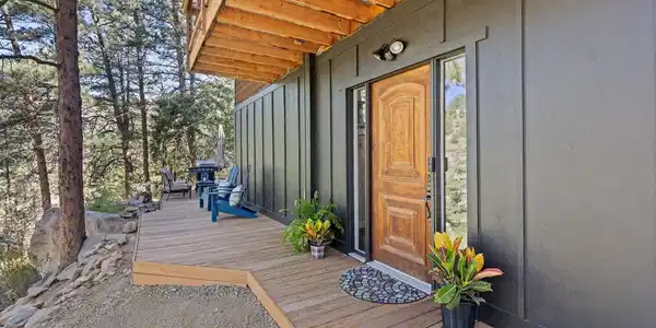 Image 3: Distinctive wood entry door with full-length sidelights welcomes you home. Image 3: Distinctive wood entry door with full-length sidelights welcomes you home.