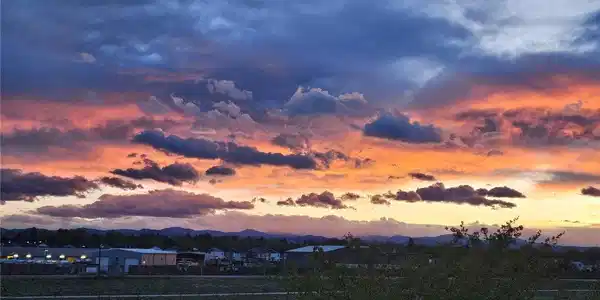 Image 2: Enjoy the Beautiful Sunsets