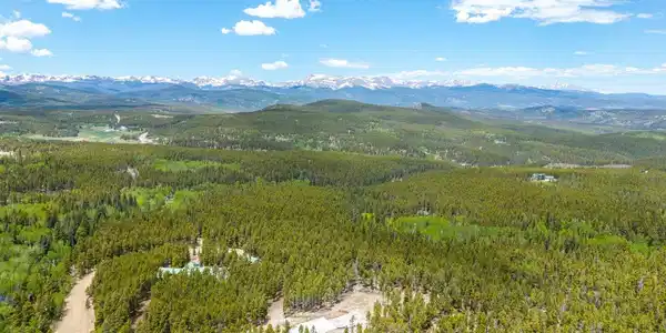 Image 3: Back Range Views Image 3: Back Range Views
