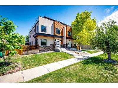 3427 W Conejos Pl