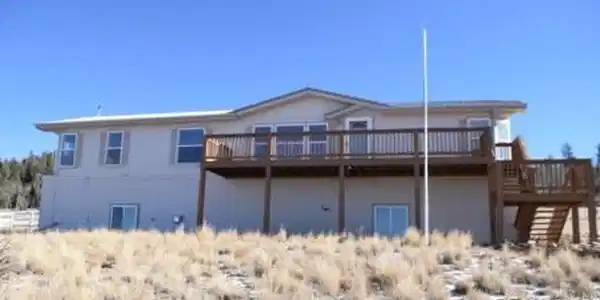 135 Navajo Trl