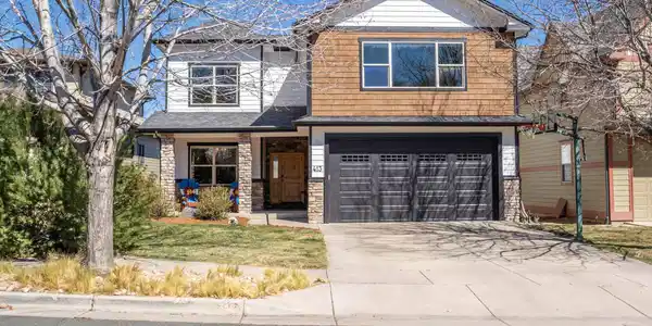 413 E Elm