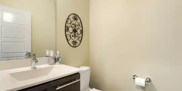 Image 4 Image 4