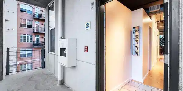 Image 3: Unit Entryway from Exterior Corridor