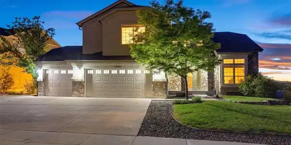 13862 Voyager Pkwy