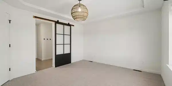 Image 4: Cozy Primary Retreat
