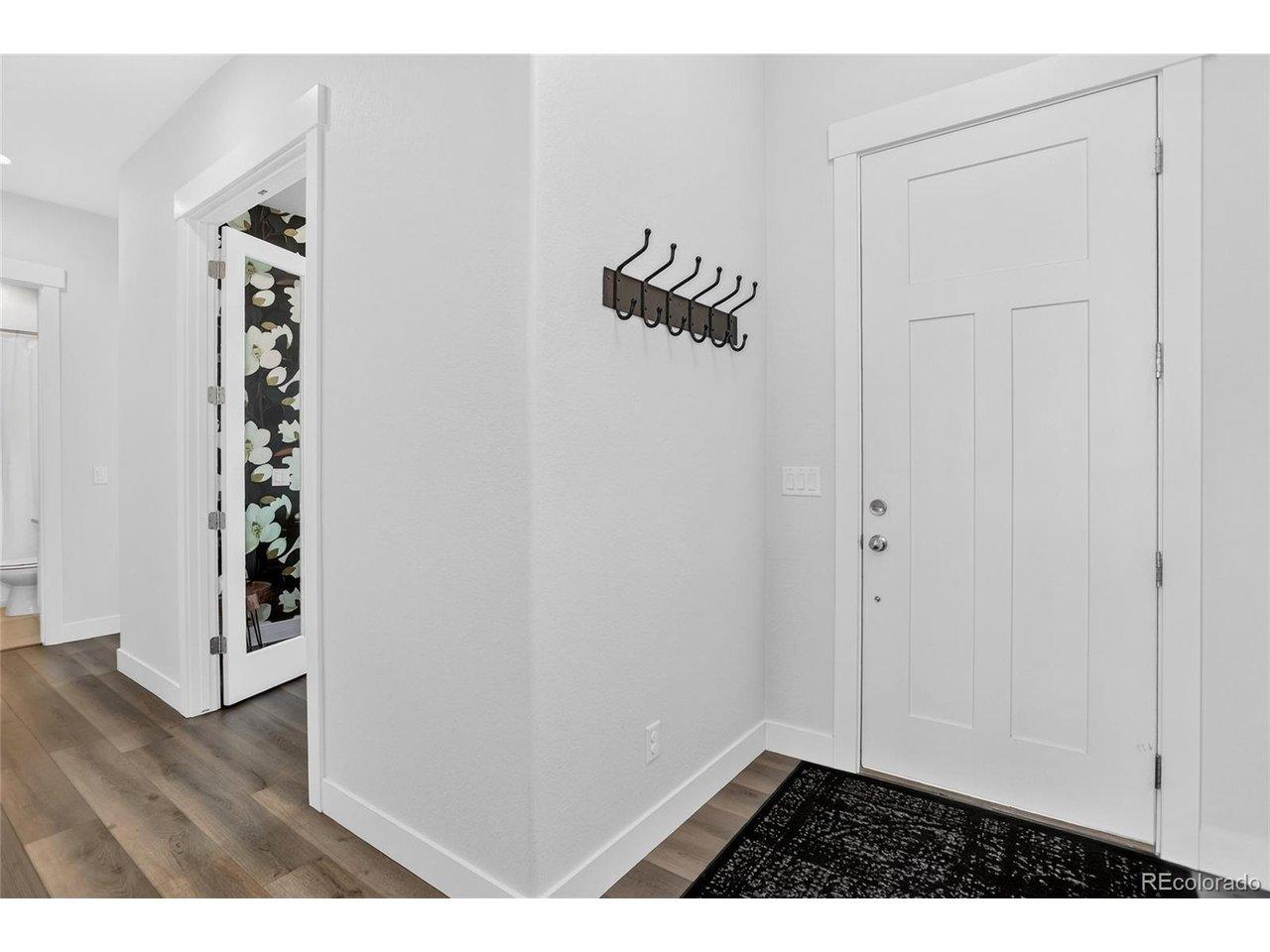 Image 4: Foyer Image 4: Foyer