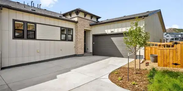 2015 Grayside Cir