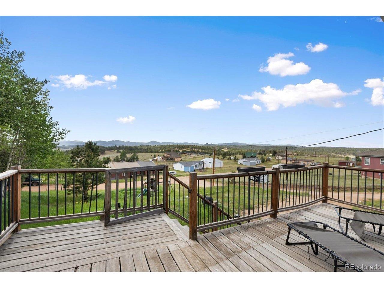 Image 2: Deck Image 2: Deck