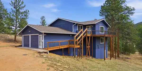 Image 3: Exterior Front Image 3: Exterior Front