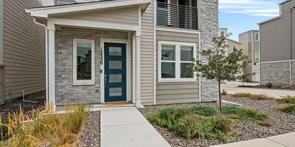 Image 2: Front door Image 2: Front door