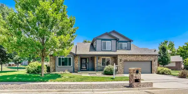 3232 Mariner Ln