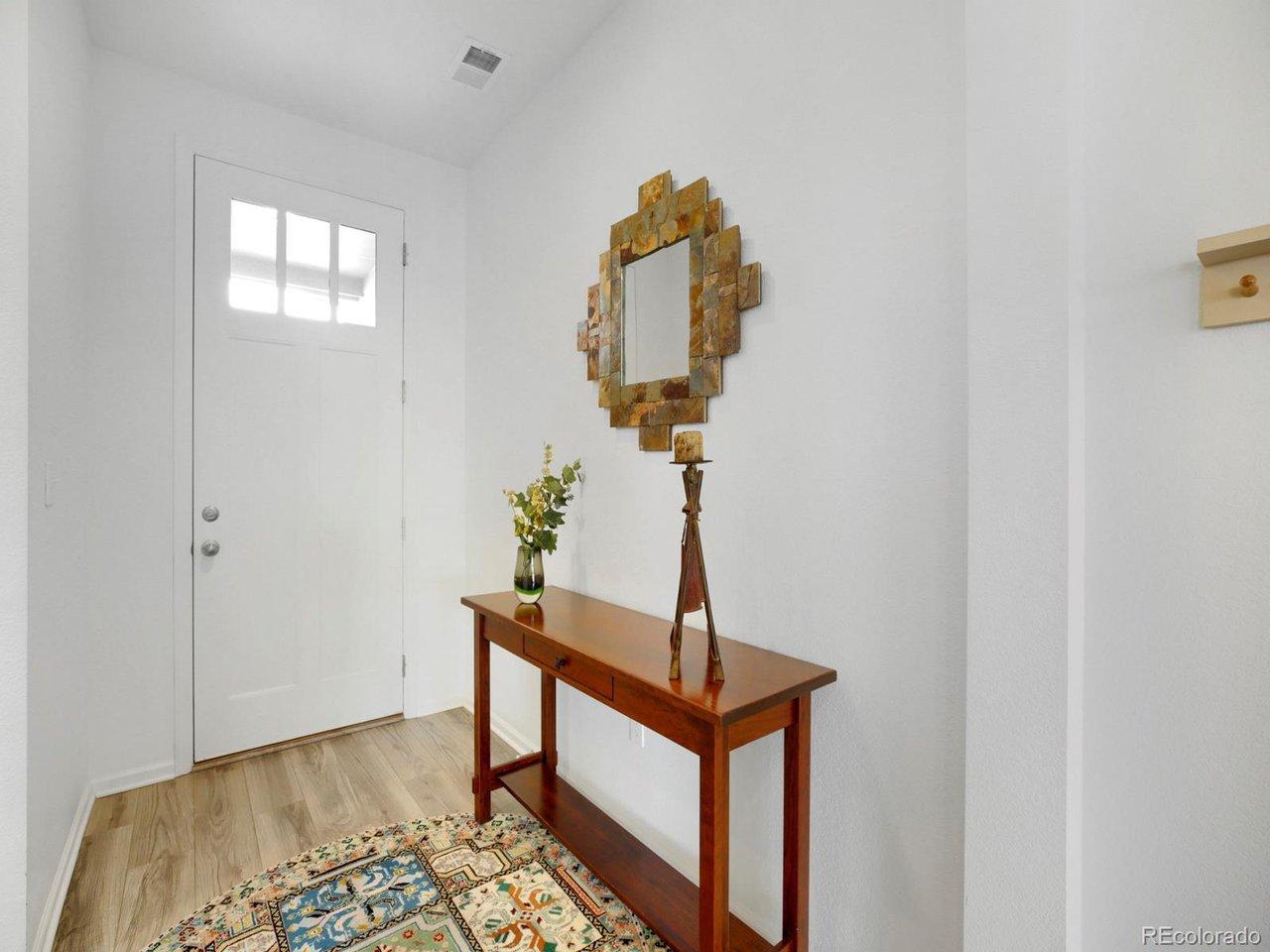 Image 4: 06 Foyer.jpg