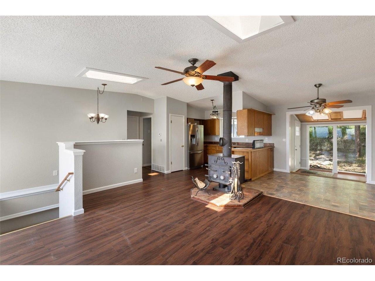 Image 3: Living Room Image 3: Living Room