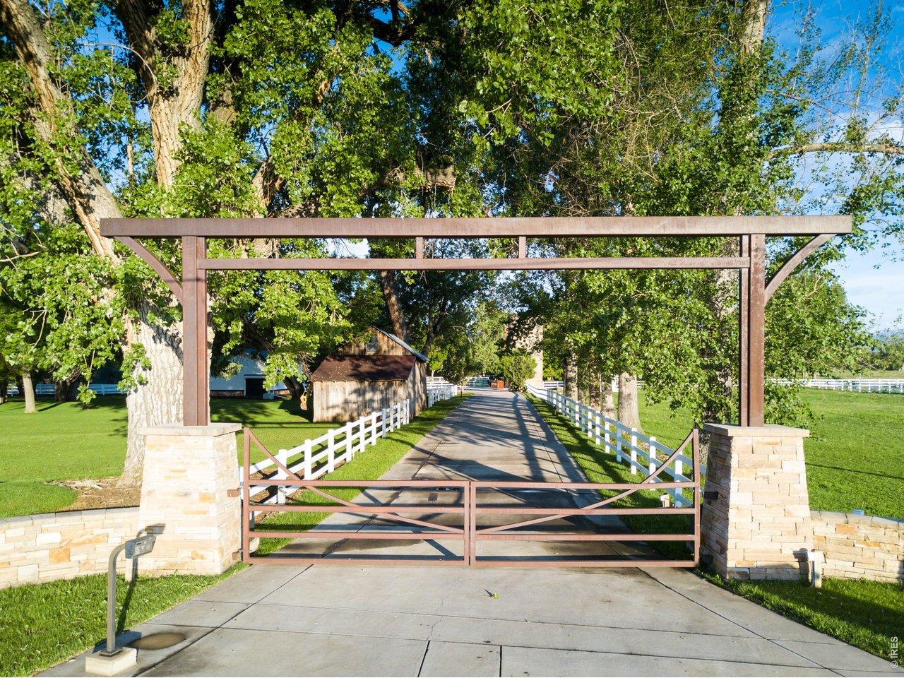 Image 2: Gated Entrance Image 2: Gated Entrance
