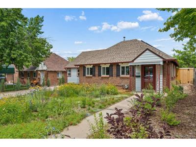 556 S Canosa Ct