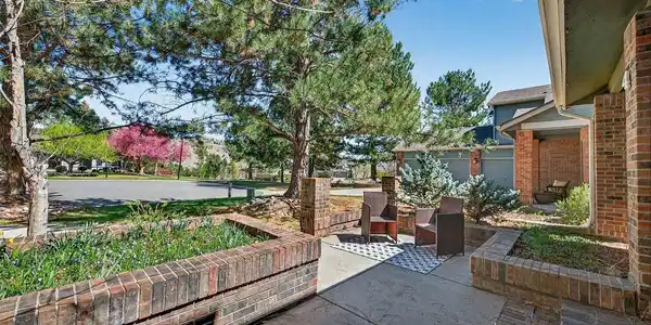 Image 4: Front Patio