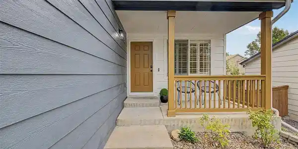 Image 2: Front Deck Image 2: Front Deck