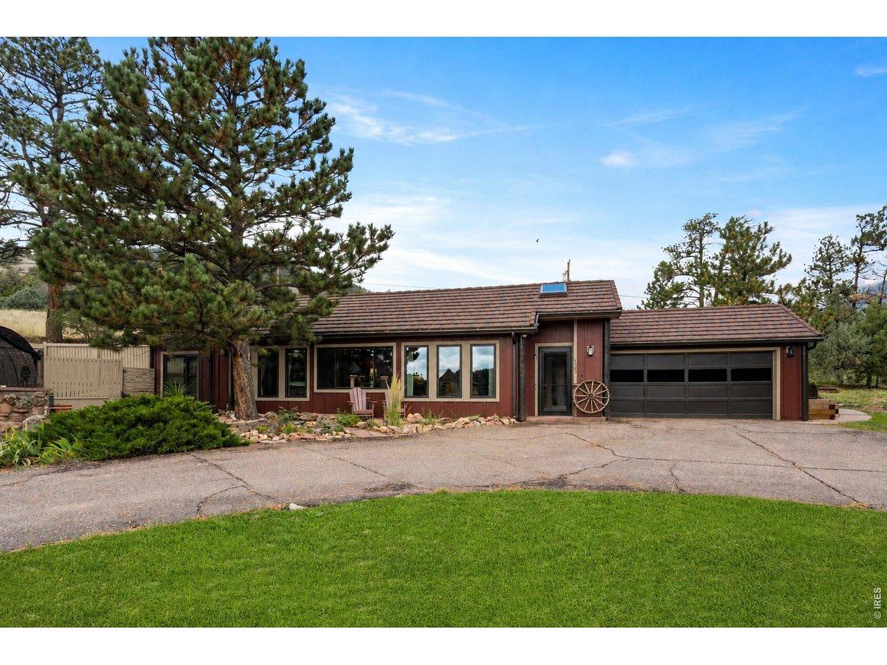 Image 1: Welcome Home to 123 Mohawk, One Level Home with separate apartment Image 1: Welcome Home to 123 Mohawk, One Level Home with separate apartment