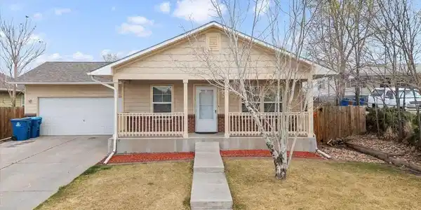 7134 Ivanhoe